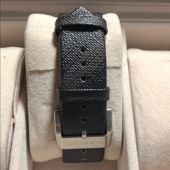 Burberry Chronograph - Picture 2 of 2